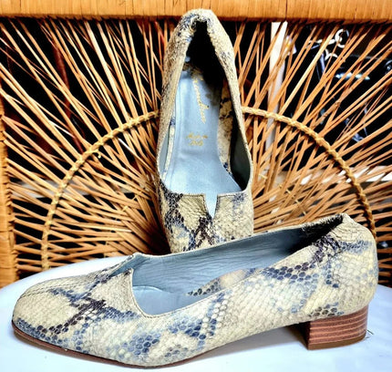 Vintage 1980s Alexandria Shoes - Yatva