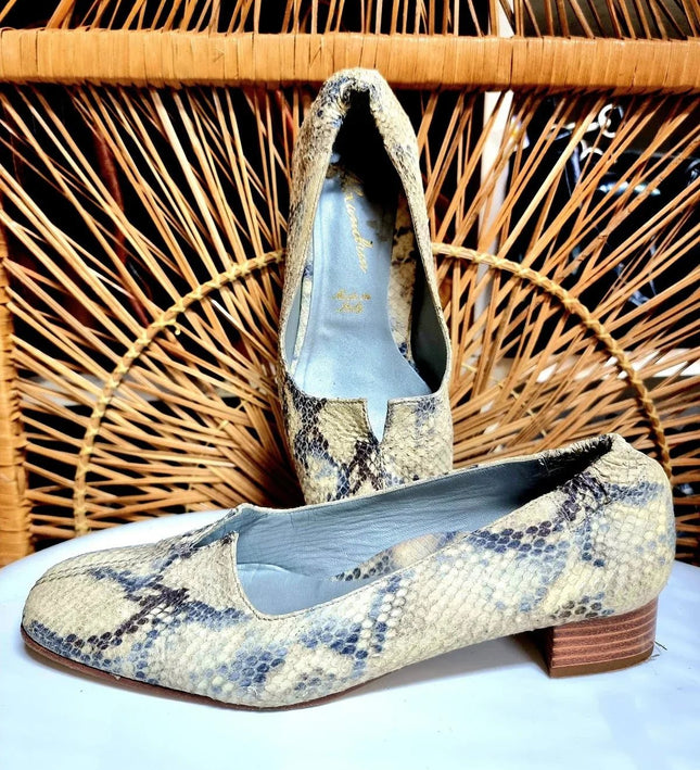 Vintage 1980s Alexandria Shoes - Yatva