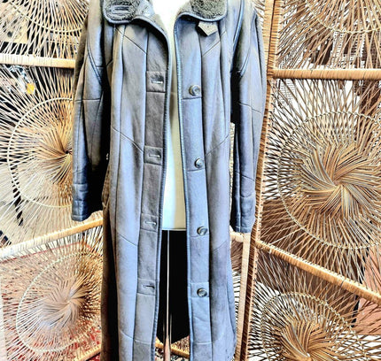 Vintage 1980s Christ Coat - Yatva