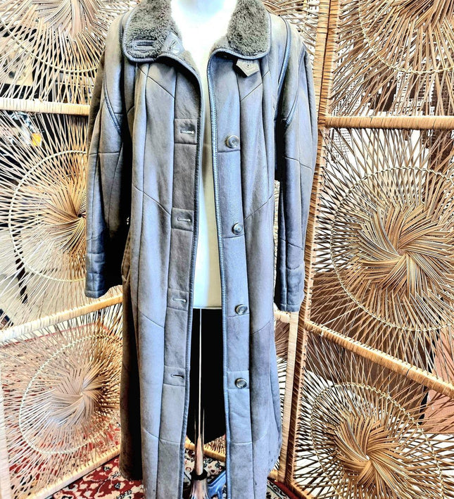 Vintage 1980s Christ Coat - Yatva