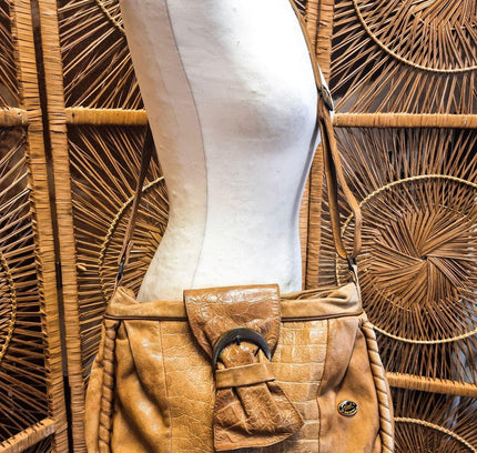 Vintage 1980's Guidi Leather Shoulder Bag - Yatva