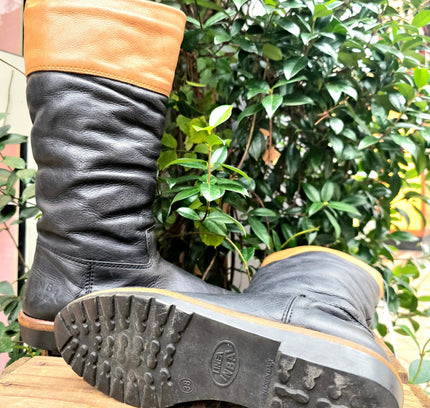 Vintage 1980's Inbal Linea Boots - Yatva
