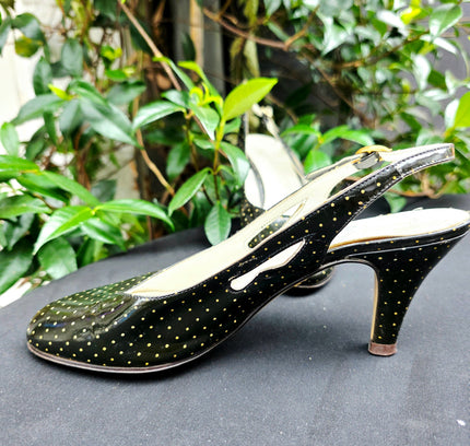 Vintage 1980s Italian Polka Dots Slingback Kitten Heels - Yatva