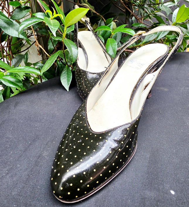 Vintage 1980s Italian Polka Dots Slingback Kitten Heels - Yatva