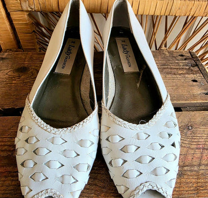 Vintage 1980s Lady Fashion Peep Toes Slip on Shoes - Yatva