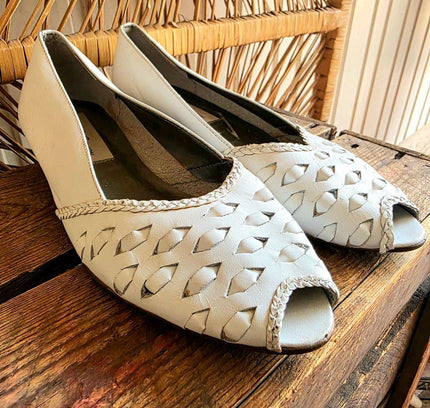 Vintage 1980s Lady Fashion Peep Toes Slip on Shoes - Yatva