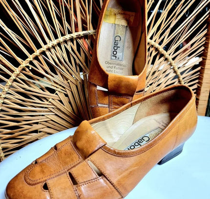 Vintage 1980s Lady Gabor Shoes - Yatva