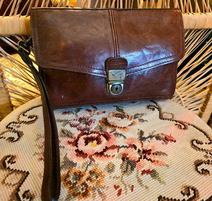 Vintage 1980s Leather Wrist Bag - Yatva