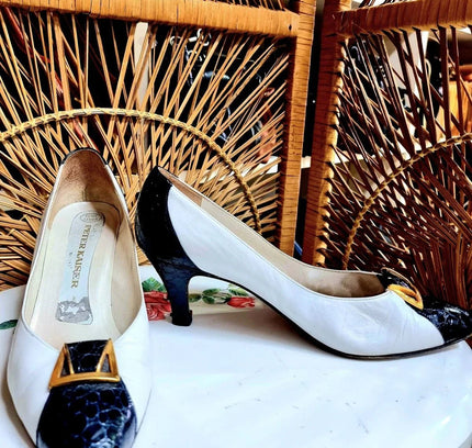 Vintage 1980's Peter Kaiser Shoes - Yatva