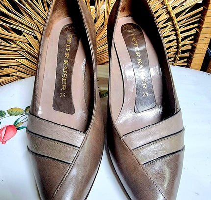Vintage 1980's Peter Kaiser Shoes - Yatva