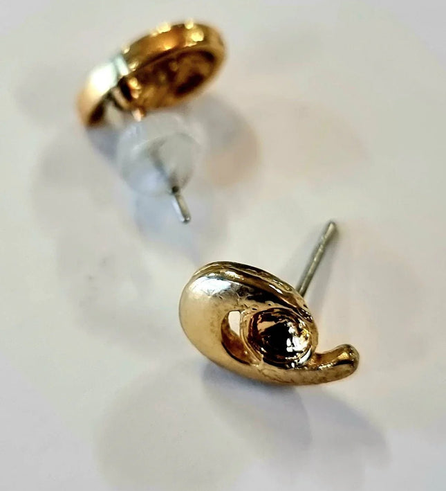 Vintage 1980s Pierced Earring - Yatva