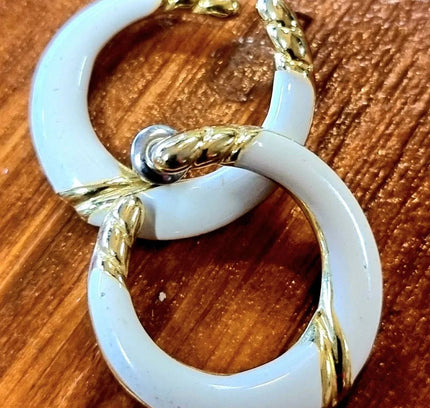 Vintage 1980s Pierced Earring - Yatva