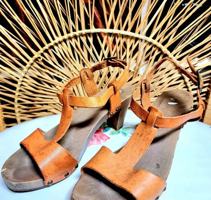 Vintage 1980s Sandal Shoes - Yatva