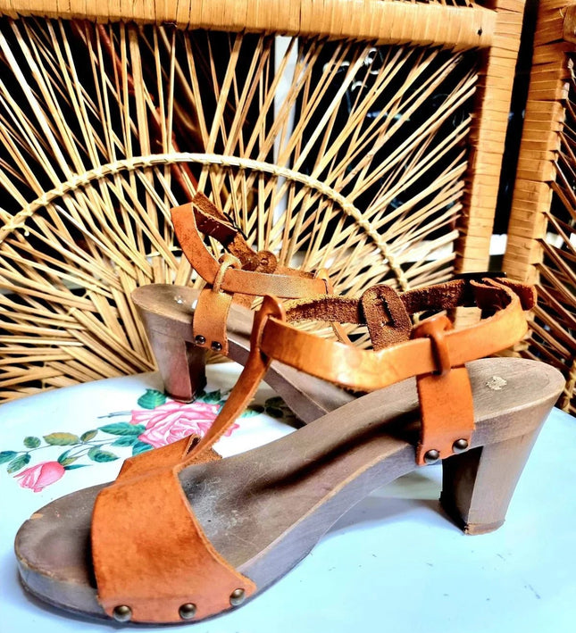 Vintage 1980s Sandal Shoes - Yatva