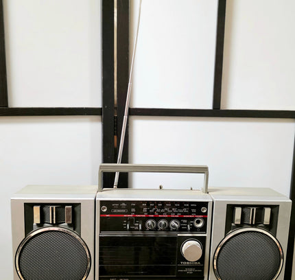Vintage 1980s Toshiba RT-SX1 Boombox – Iconic "Say Anything" Stereo Radio Cassette Recorder - Yatva