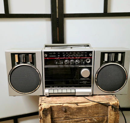 Vintage 1980s Toshiba RT-SX1 Boombox – Iconic "Say Anything" Stereo Radio Cassette Recorder - Yatva