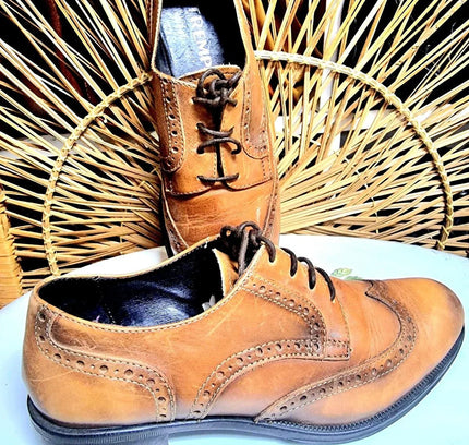 Vintage 1980's Tremp Oxford Brogue Shoes - Yatva