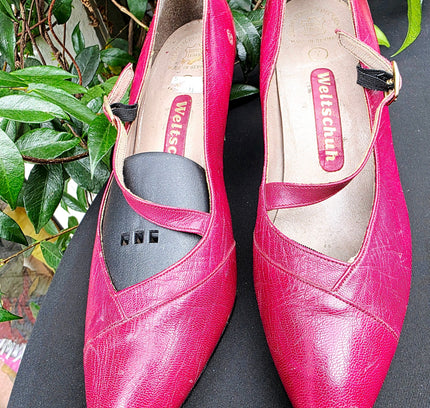 Vintage 1980s Weltschuh Leather Mary Jane Heels – Made in Germany - Yatva