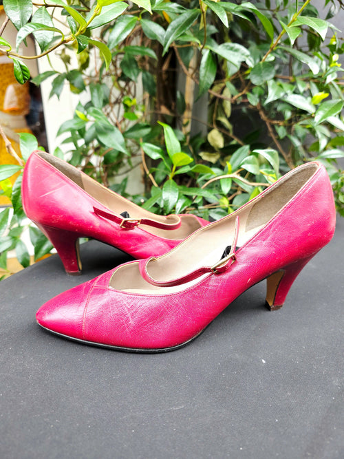Vintage 1980s Weltschuh Leather Mary Jane Heels – Made in Germany