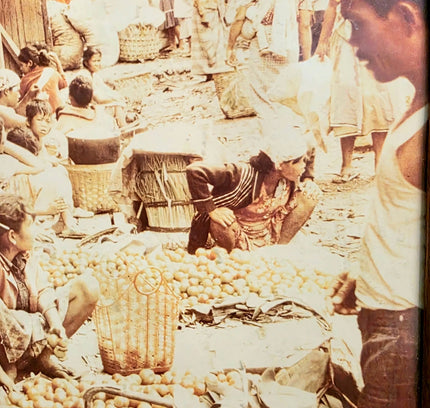 Vintage 40s / 50s Asian Vibrant Market Scene Picture - Yatva