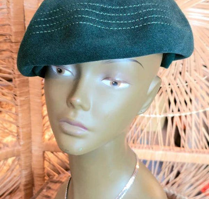 Vintage 40s / 50s Classic Beret - Yatva