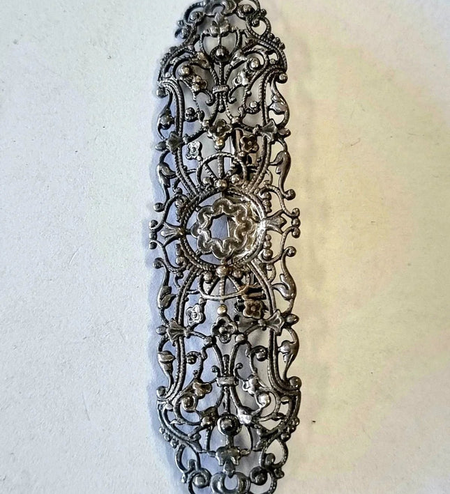 Vintage 40s / 50s Cut - Out Brooch - Yatva