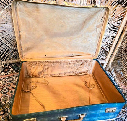 Vintage 50/60's Mod Tartan Check Suitcase. - Yatva