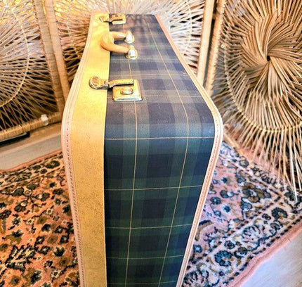 Vintage 50/60's Mod Tartan Check Suitcase. - Yatva