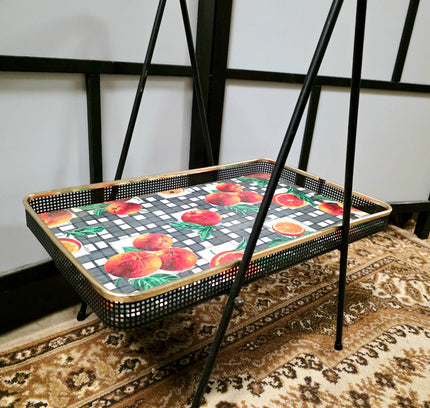 Vintage 50s / 60s Kitsch Cake / Serving Tray - Yatva