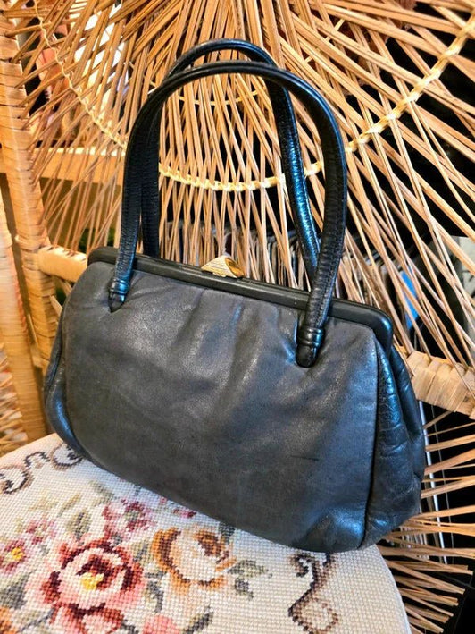 Vintage 50s / 60s Leather Handbag - Yatva
