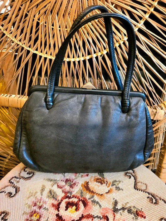 Vintage 50s / 60s Leather Handbag - Yatva