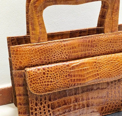 Vintage 50's / 60's Leather Handbag - Yatva