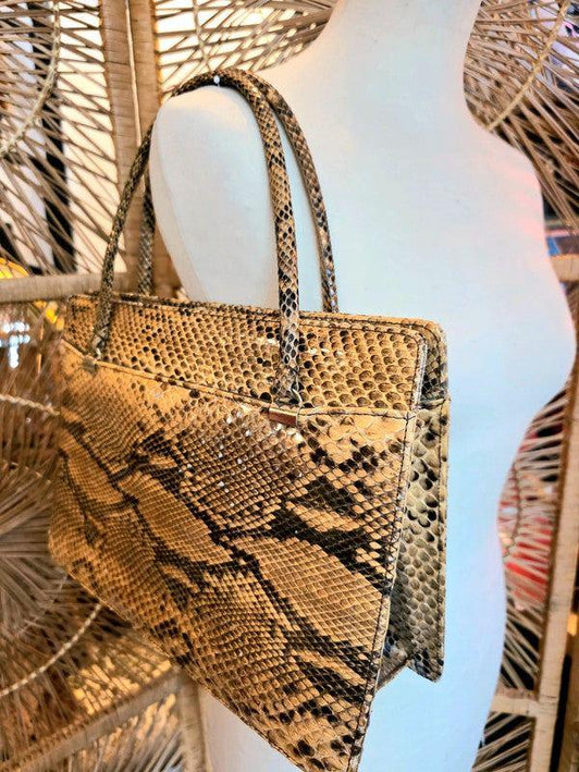 Vintage 50s / 60s Patentado SnakeSkin Hand Bag & Purse - Yatva