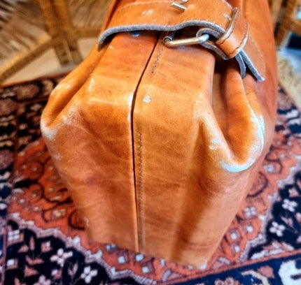 Vintage 50's / 60's Suitcase - Yatva