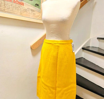 Vintage 50's/ 60's Yellow Skirt Suit - Yatva