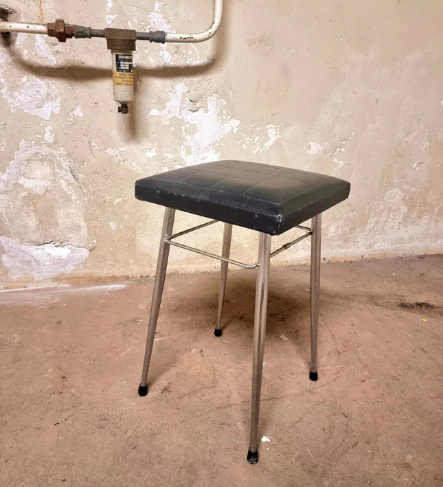 Vintage 50's Brabantia Stool - Yatva