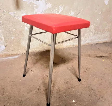 Vintage 50's Brabantia Stool - Yatva