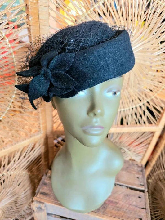 Vintage 50s Fascinator Hat With Veil - Yatva