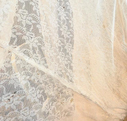 Vintage 50's Lace Wedding Dress - Yatva