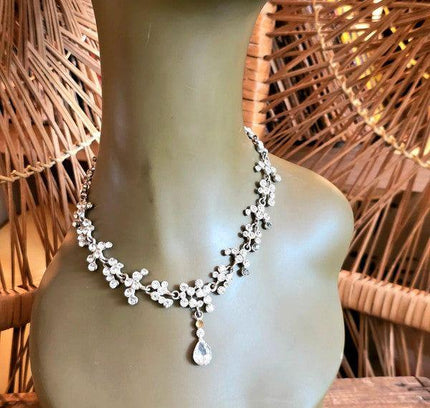 Vintage 50's Necklace - Yatva