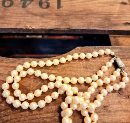 Vintage 50's Necklace - Yatva