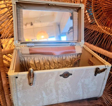 Vintage 50's Samsonite Canada Stratford Ont Train Travel Case - Yatva