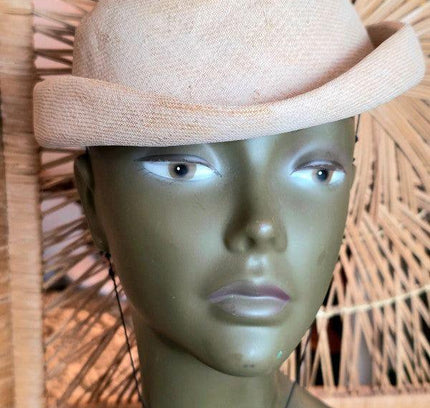 Vintage 50's/60's Natural Straw Pillbox Hat - Yatva