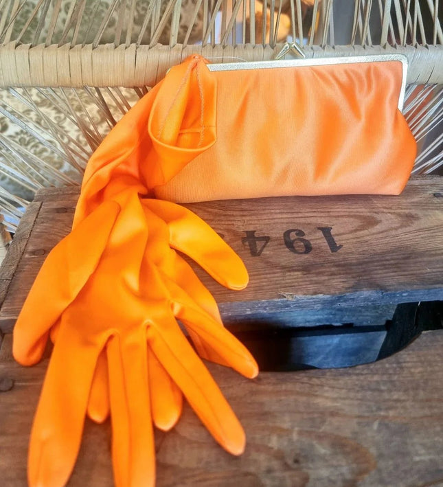 Vintage 60 ´ s / 70 ´ s Clutch Purse and gloves Set - Yatva