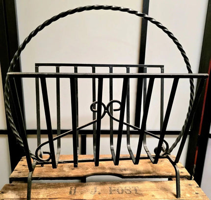 Vintage 60s / 70s Corinchem Wrought Iron magazine rack - Yatva