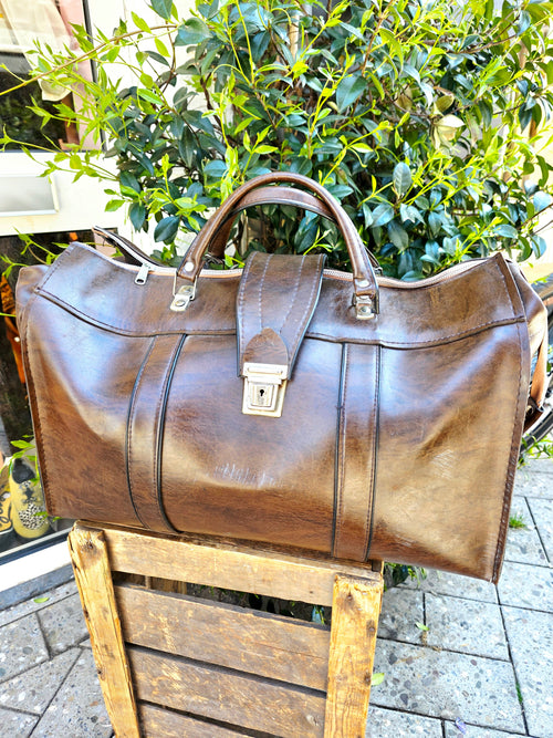 Vintage 60s 70s Faux Leather Weekend Bag