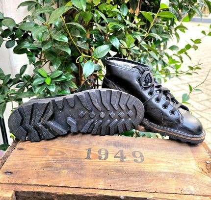 Vintage 60's / 70's MOD Culture Monkey Grafters Ankle Boots - Yatva