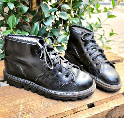 Vintage 60's / 70's MOD Culture Monkey Grafters Ankle Boots - Yatva