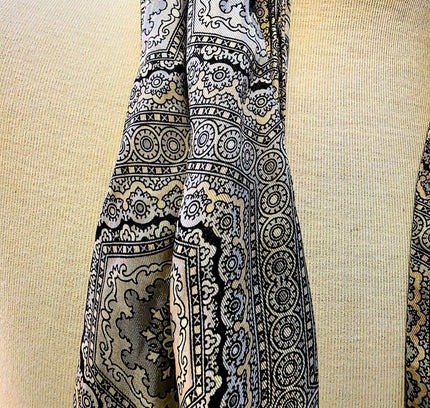Vintage 60's/ 70's Paisley Scarf - Yatva