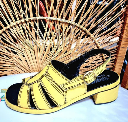 Vintage 60s / 70s Regina Sandal shoes - Yatva